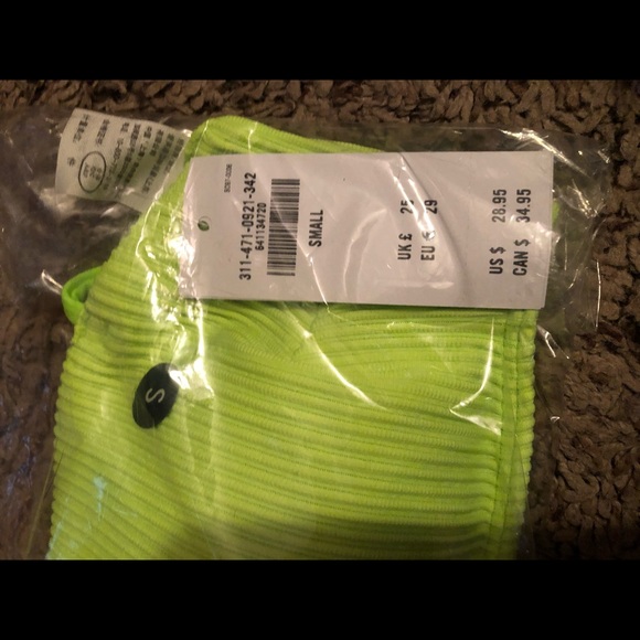 Ribbed Square-Neck Bikini Top - Picture 5 of 6